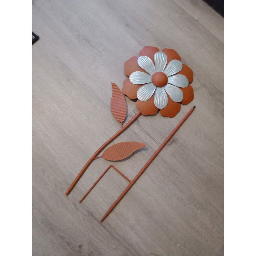 Brown Galvanized Metal Flower Garden Stake Pinwheels